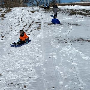 Meet your Posher, Cara